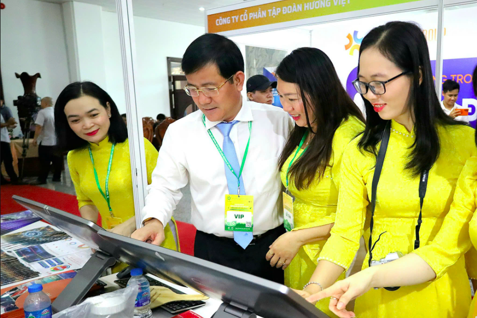 Hậu Giang: hơn 13.000 cán bộ, công chức, viên chức tập huấn chuyển đổi số