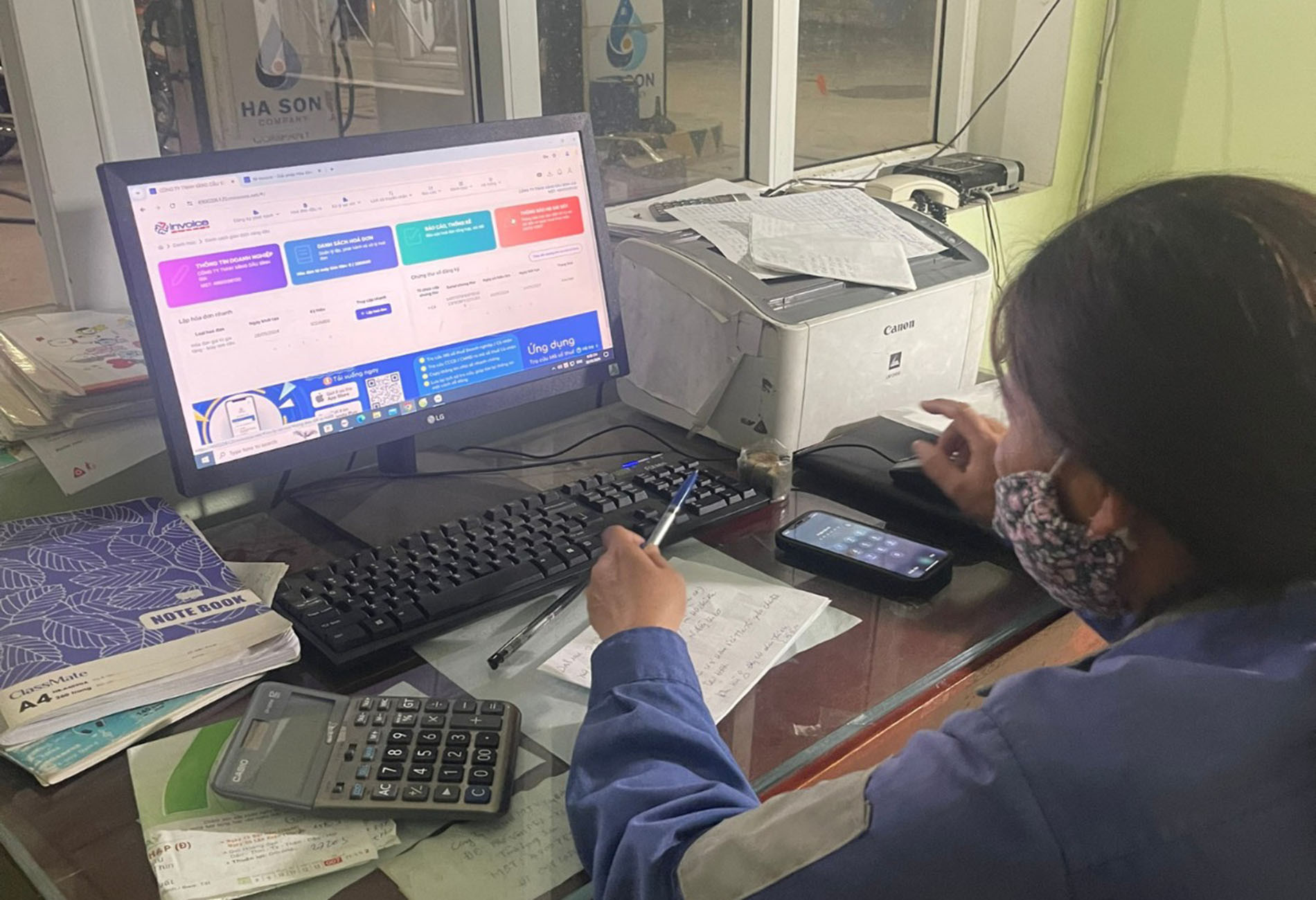 Hoa dơn dien tu 2=.jpg