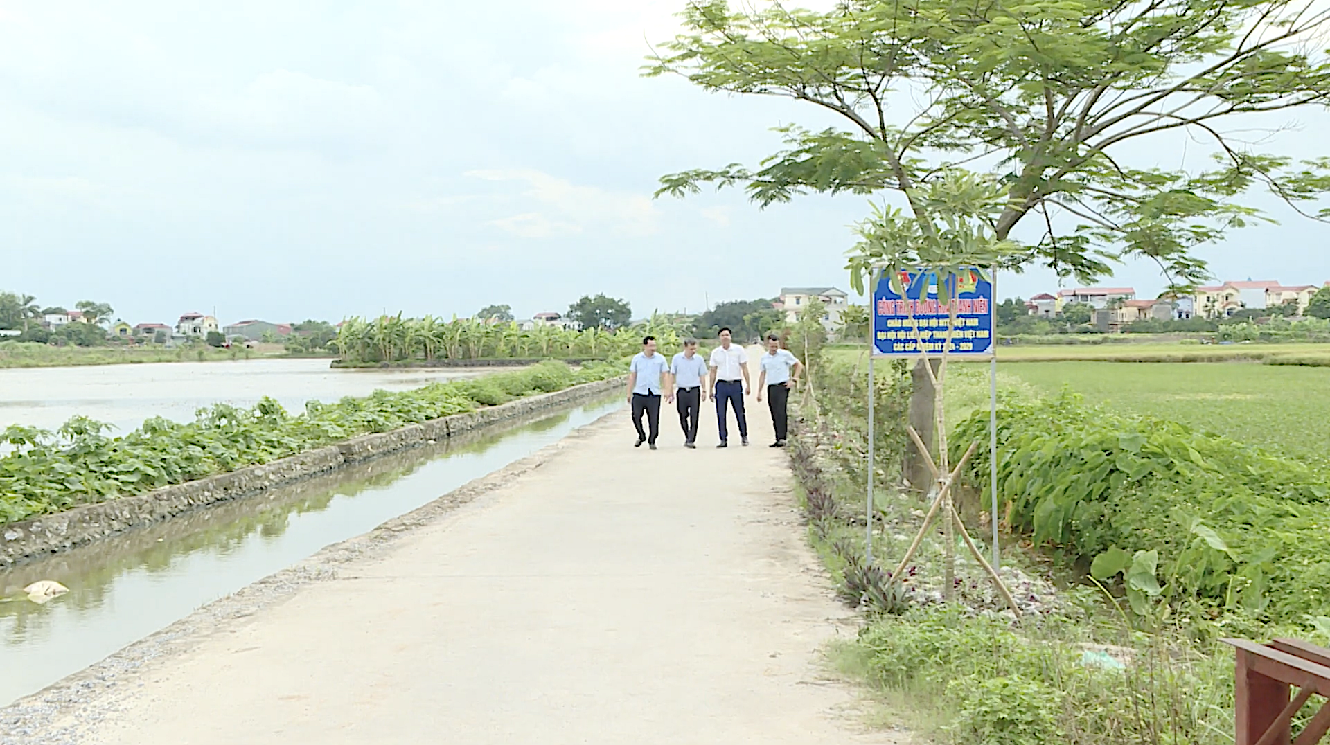 Làng nghề- điểm tựa xây dựng nông thôn mới huyện Phú Xuyên