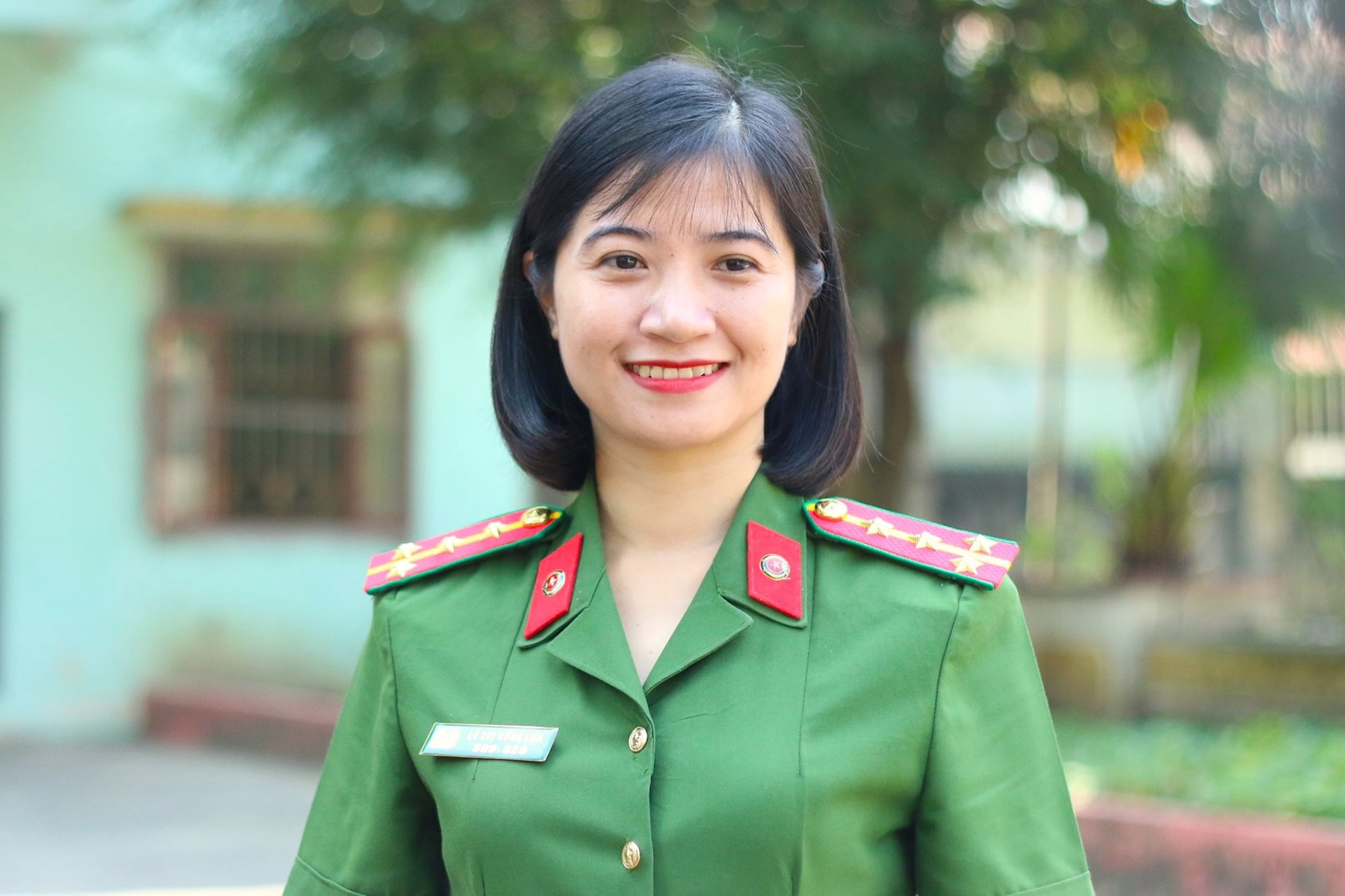 Cô lụa 6.JPG