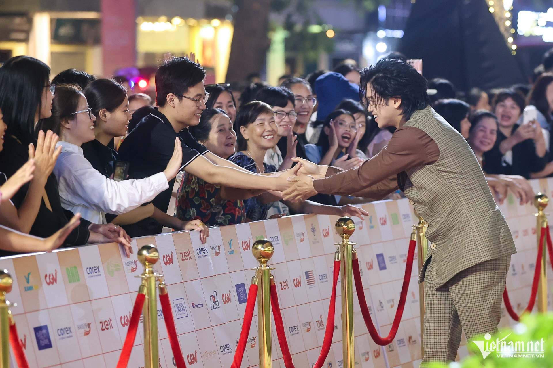 w 1hai 1938 162100.jpg