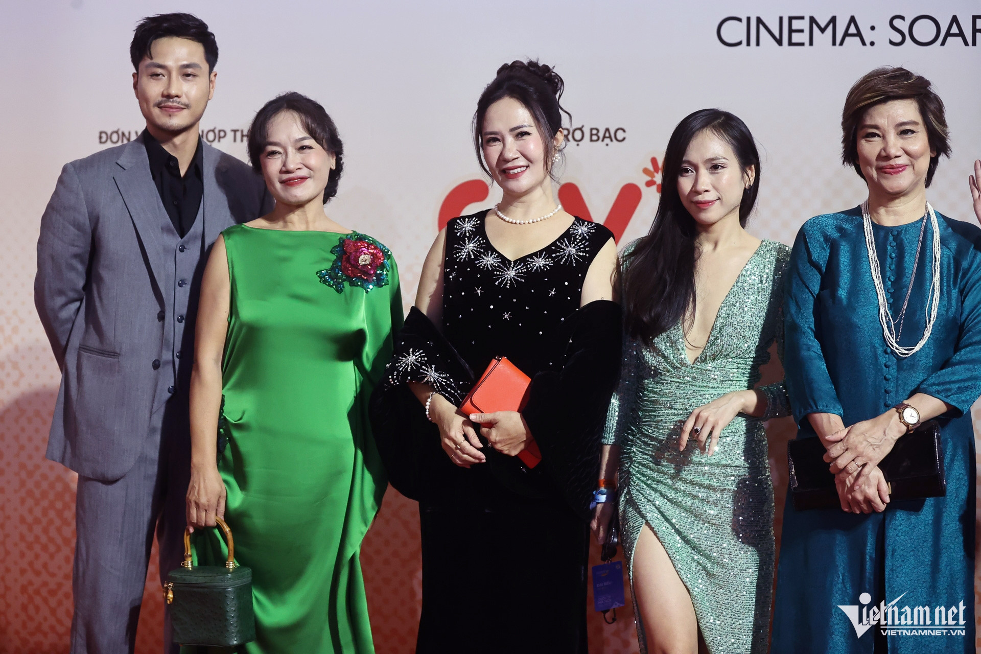 w 1hai 2394 162109.jpg