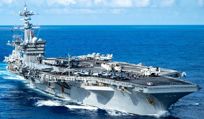 tau san bay my.jpg