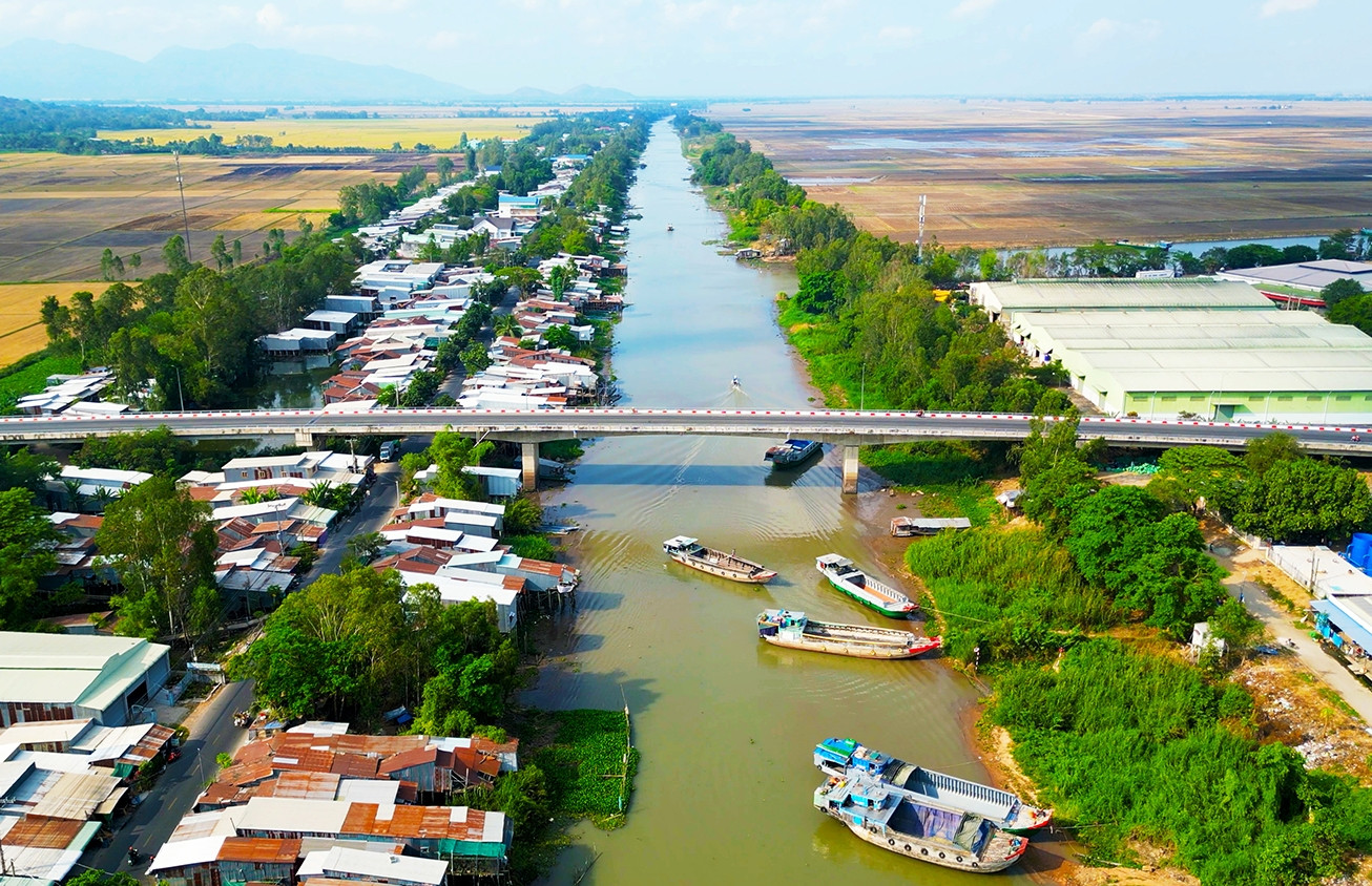 An Giang nhìn nhận giá trị lịch sử, phát triển tiềm năng kênh Vĩnh Tế