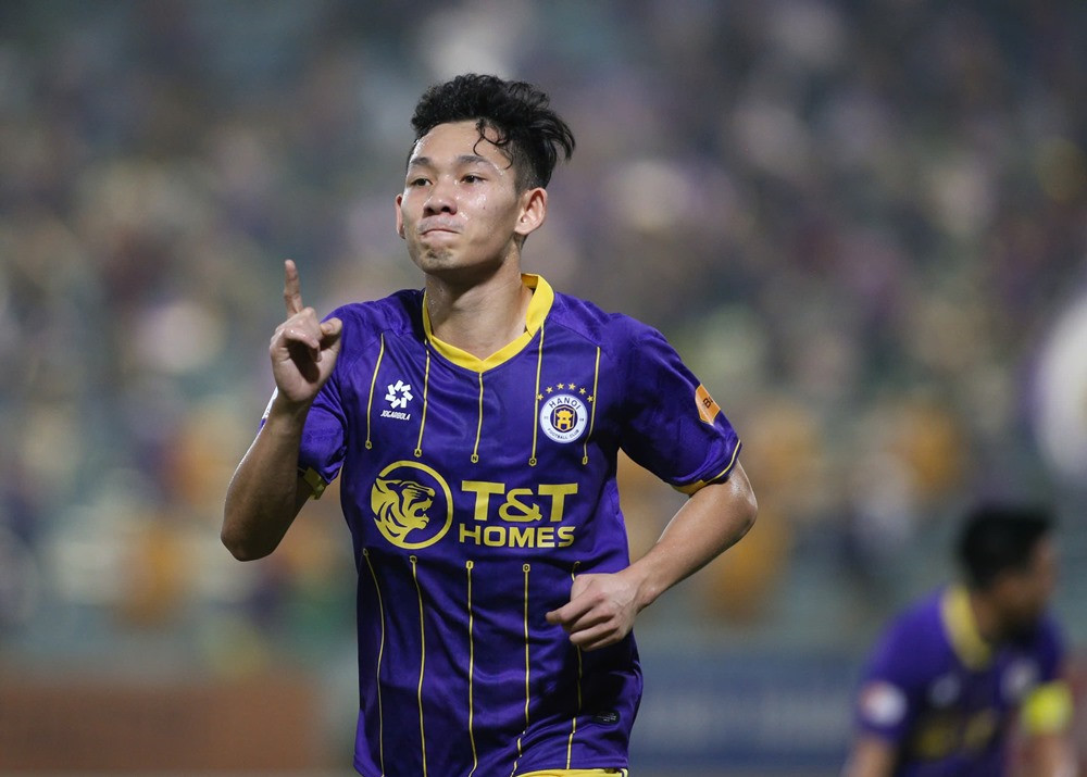 ha noi vs binh duong.jpg