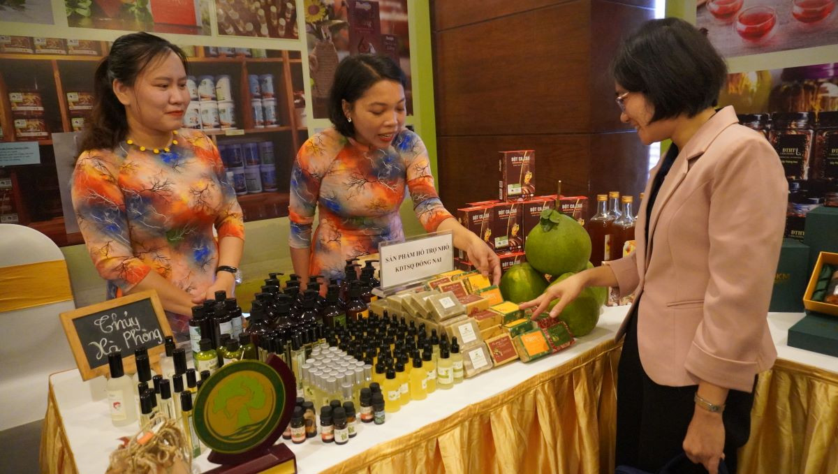 44 chuỗi sự kiện ngày dự trữ sinh quyển.JPG