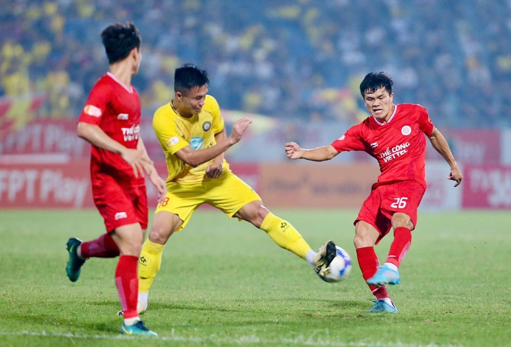 Thanh Hóa thắng khó tin Thể Công Viettel, củng cố ngôi đầu V-League