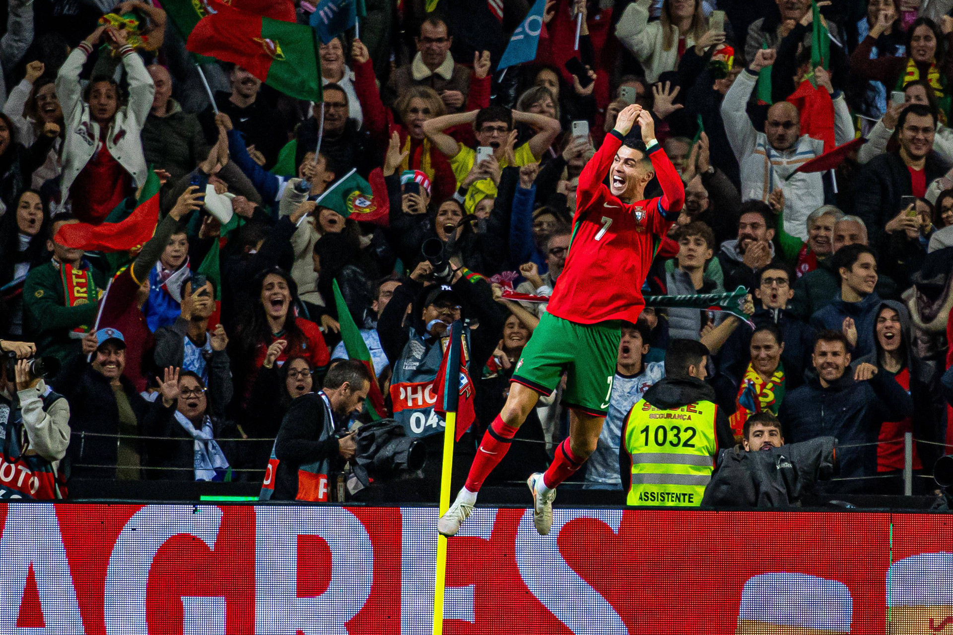 Ronaldo Bo Dao Nha Ba Lan. Imago