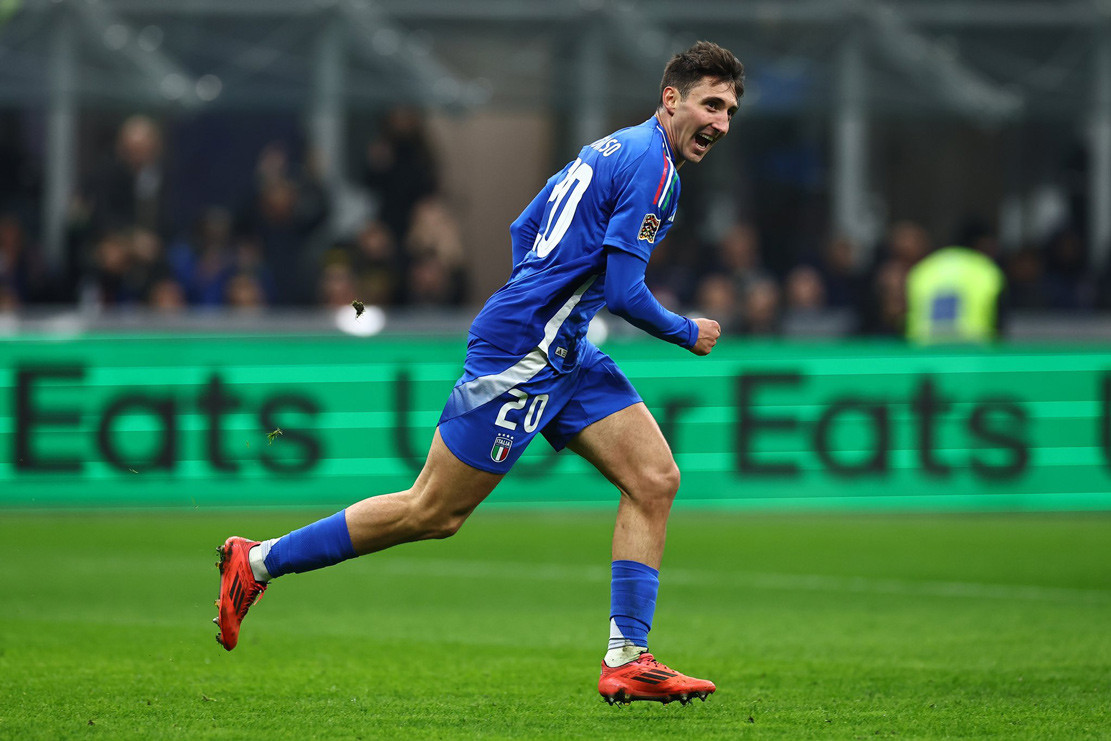 Tuyển Pháp hạ gục Italy nhờ cú đúp của Rabiot Italy Pháp