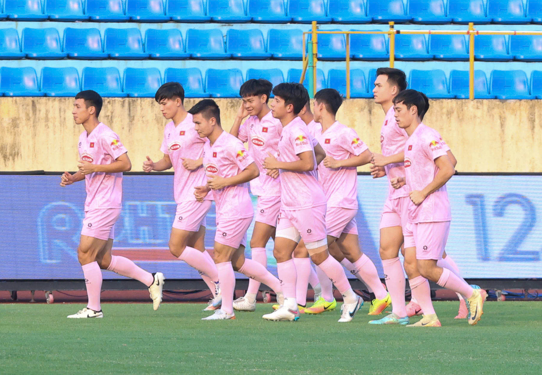 tuyen viet nam 9.jpg