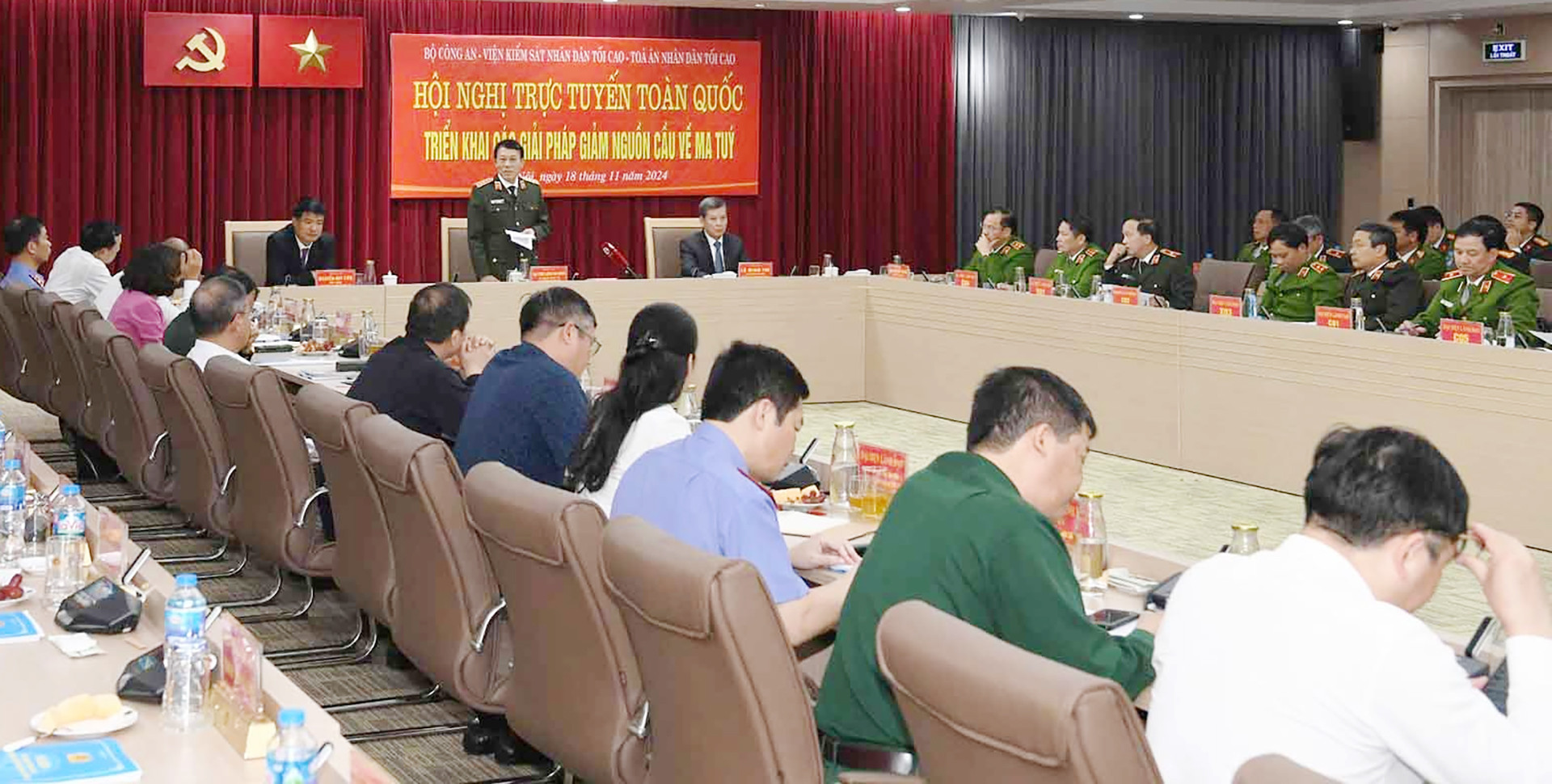 z6043987520293 b508aa31550f637edaefb8f54311d47d copy 71853.jpg