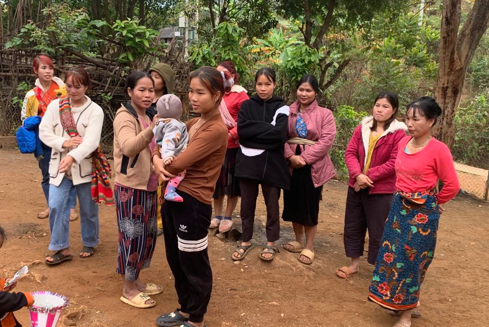 dan toc thieu so.png