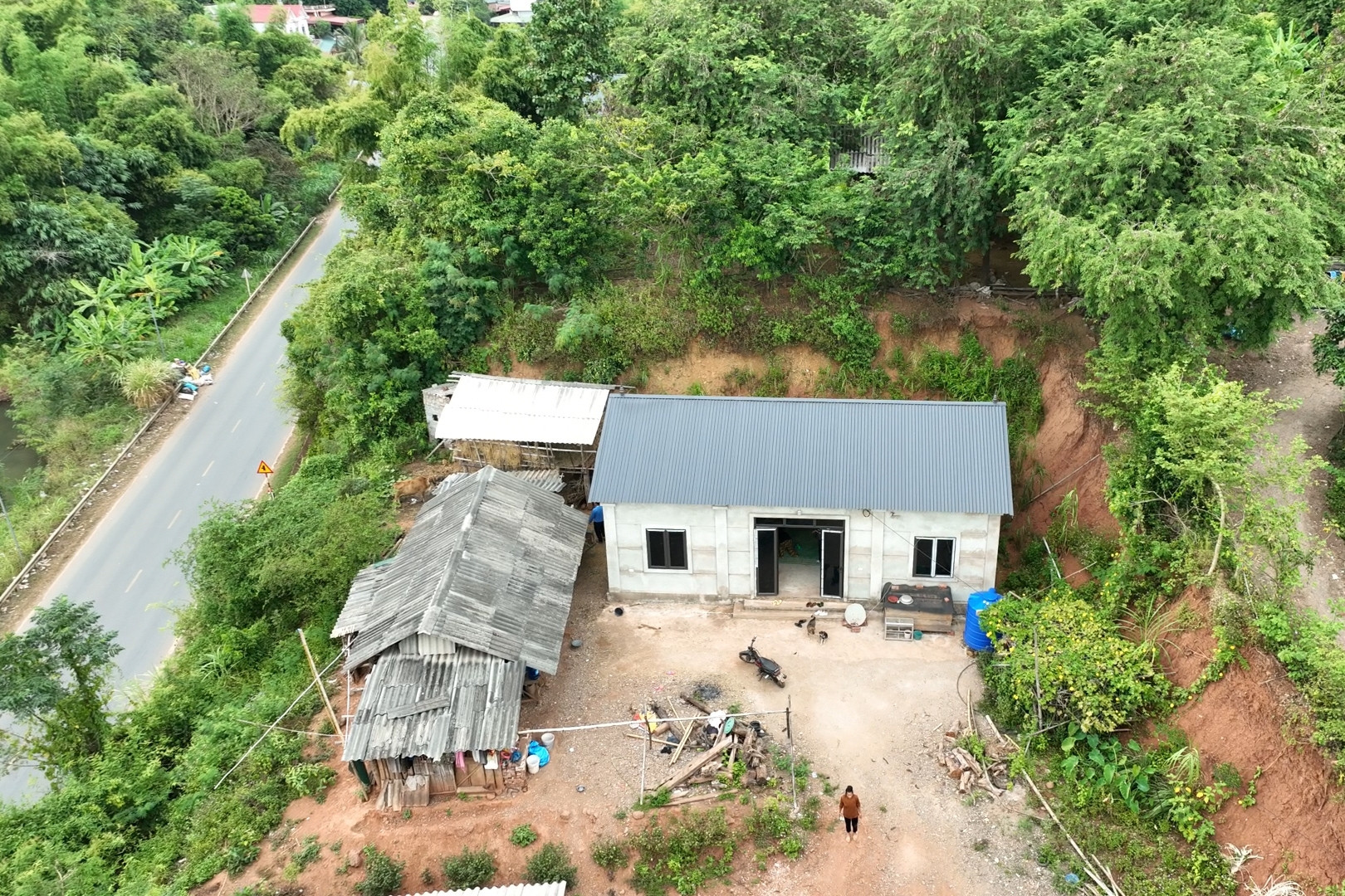 Yên Châu cán đích sớm chương trình xóa nhà tạm, nhà dột nát