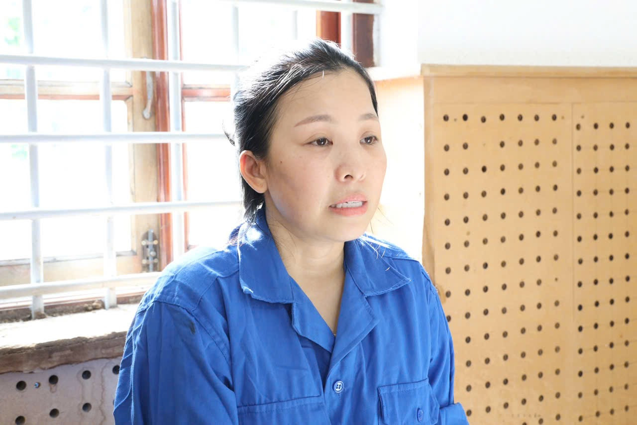 2 người phụ nữ ở Tây Ninh dàn cảnh cướp 2 kg vàng - Ảnh 1.