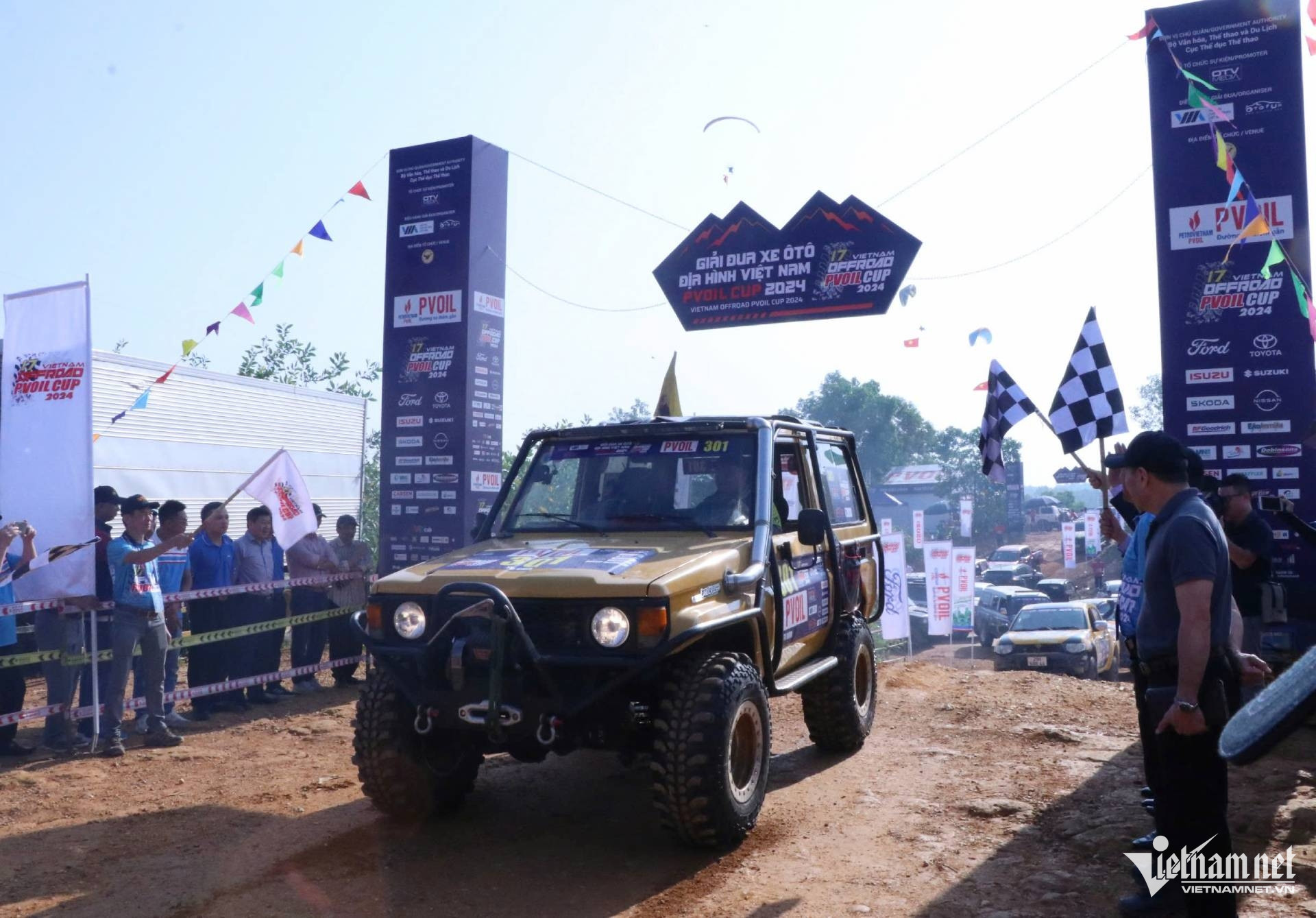 W-anh bia VOC 2024.jpg