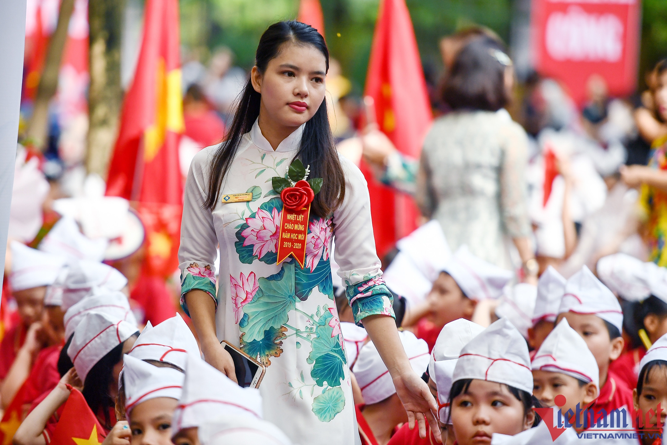 Đã hết thời 'chuột chạy cùng sào mới vào sư phạm'