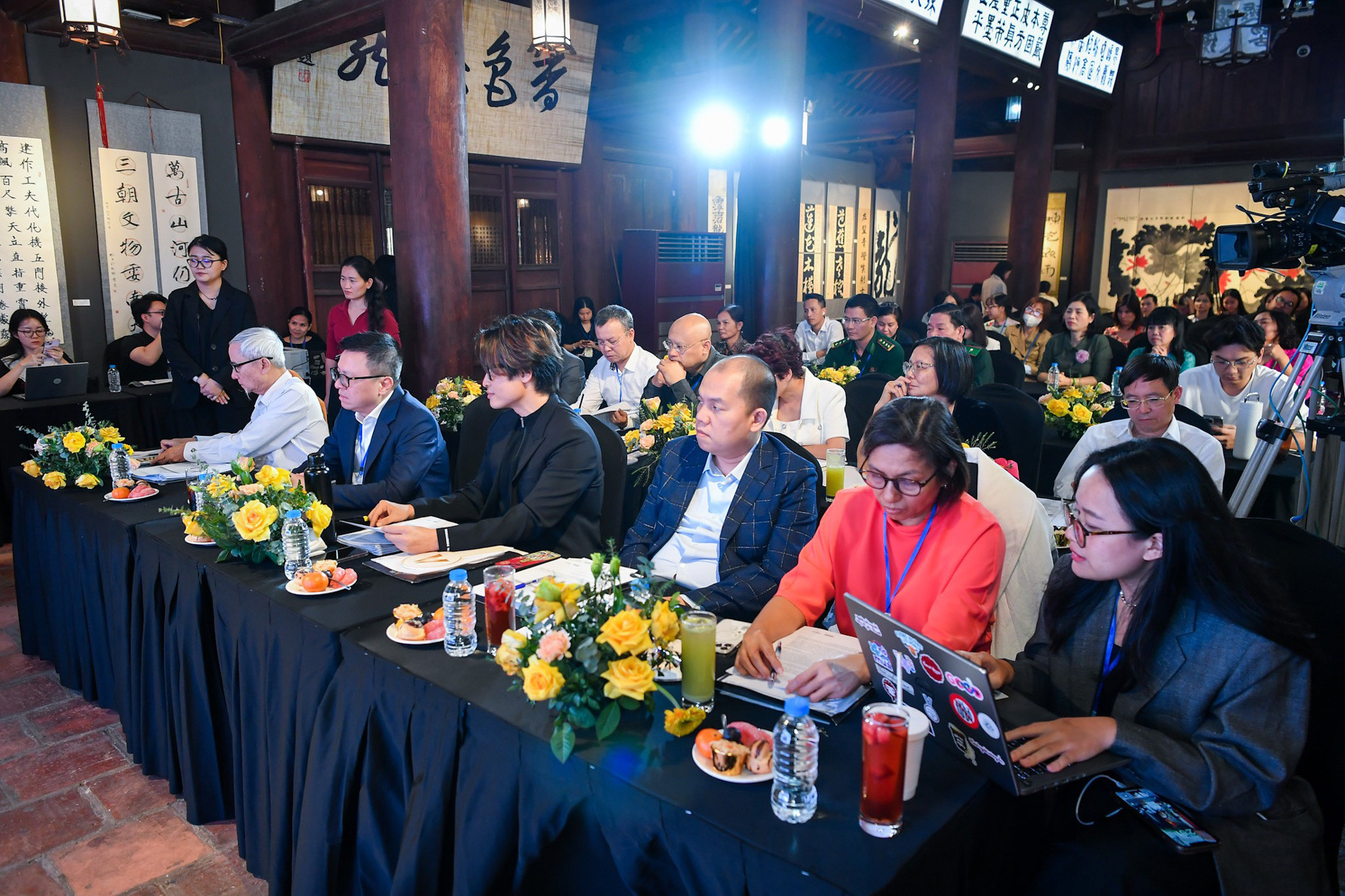 human act prize 5.jpg