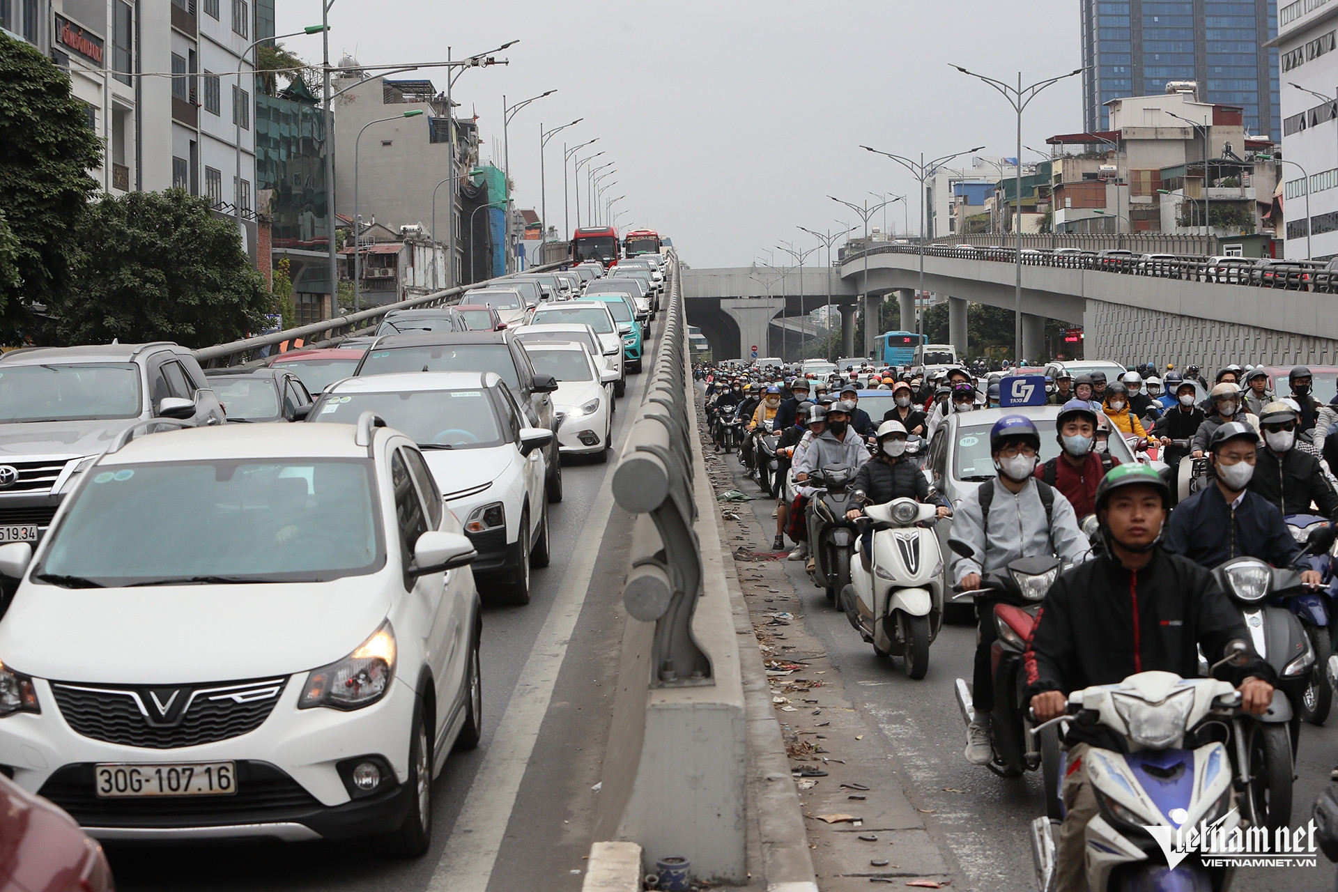 W-Ha noi un tac 10.JPG.jpg