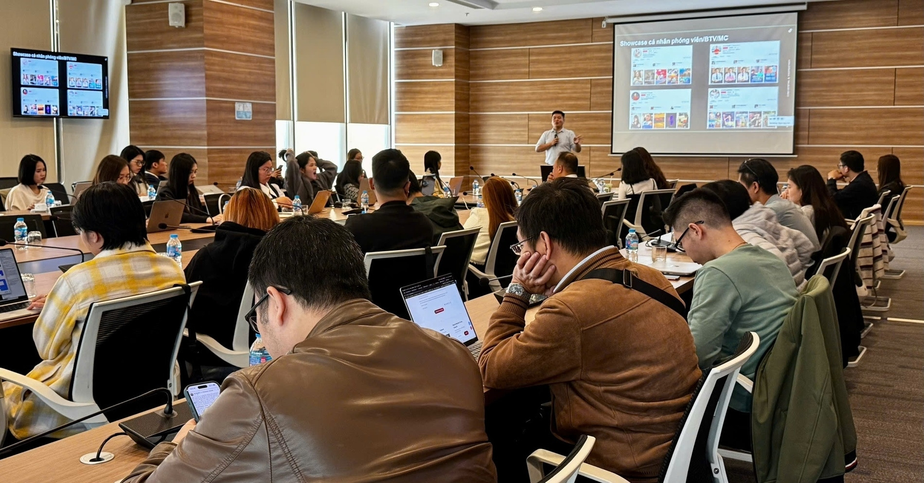 Việt Nam - Quốc Gia Có Tốc Độ Tăng Trưởng Nội Dung Tin Tức Xã Hội Nhanh Nhất Thế Giới