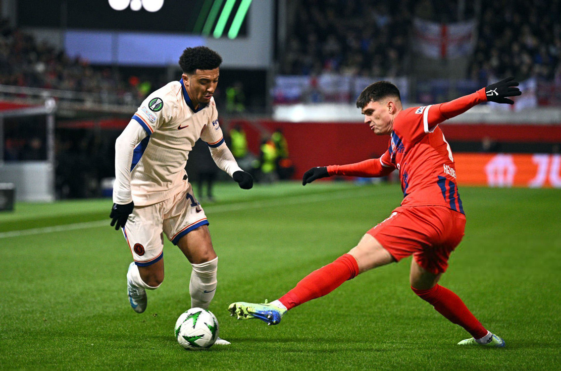 Sancho bừng sáng, Chelsea nối dài mạch thắng ở cúp châu Âu Chelsea