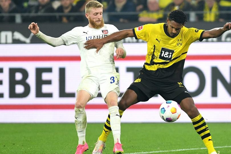 Dortmund tuột chiến thắng trước PSV