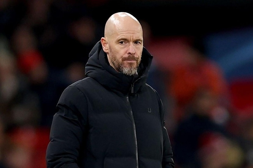 Erik ten Hag khiến MU thêm bất ổn trước đại chiến Liverpool