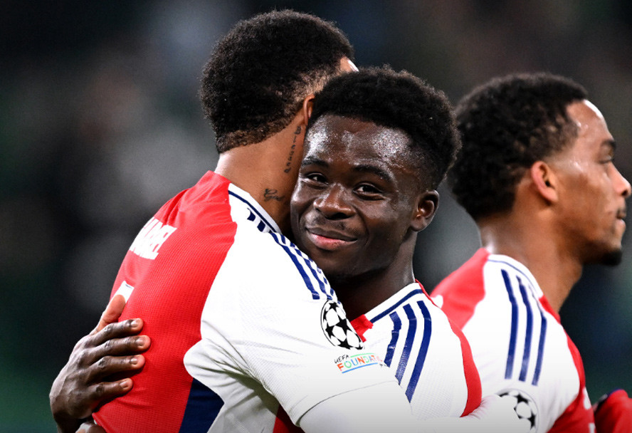 Nhận định West Ham đấu với Arsenal: Derby không cân sức GdZJHK3X0AAekoA.jpg