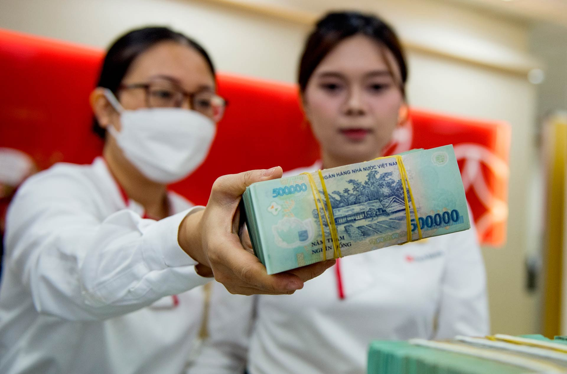 ngan hang nam khanh 1.jpg