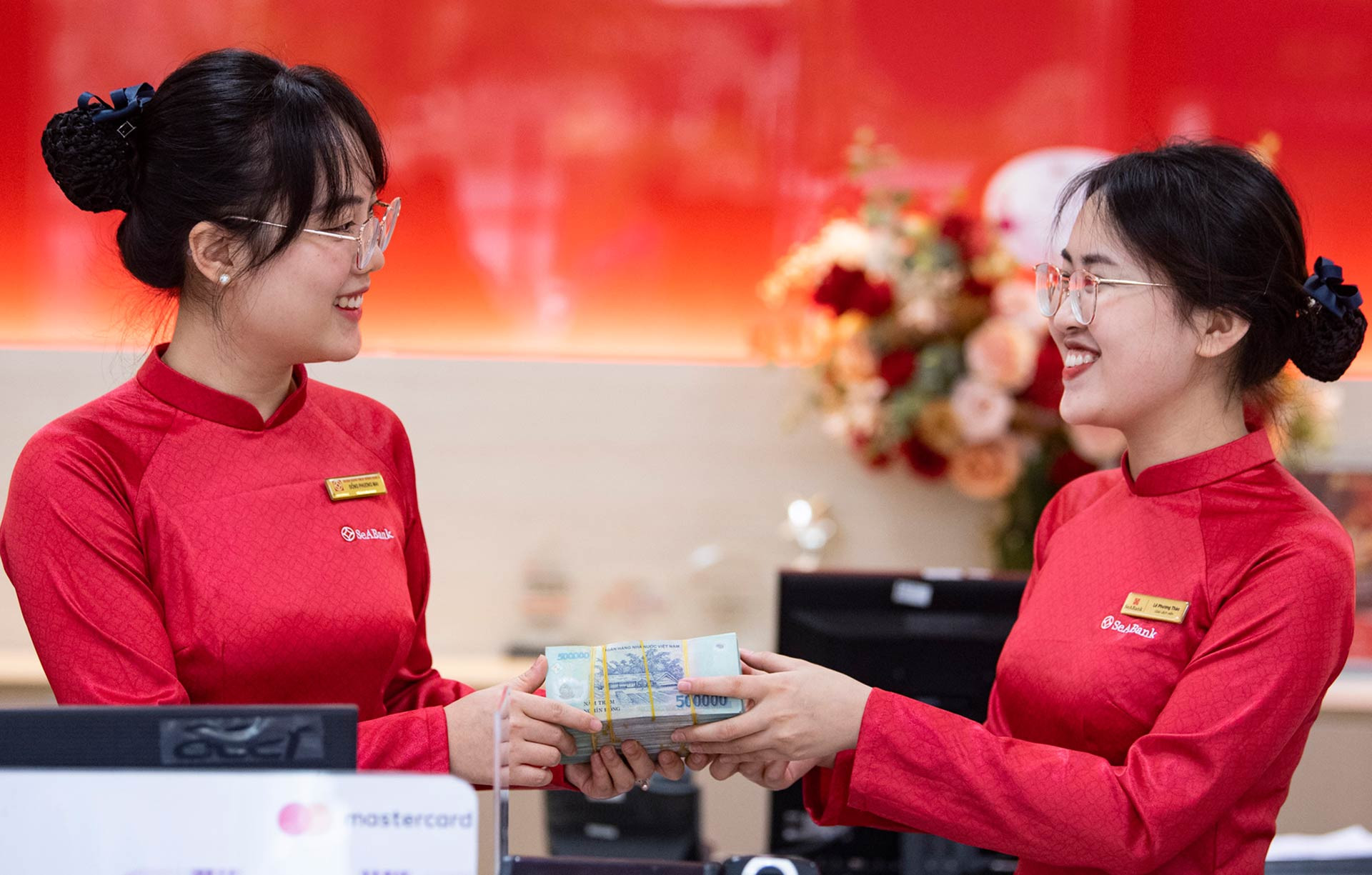 ngan hang nam khanh 6.jpg