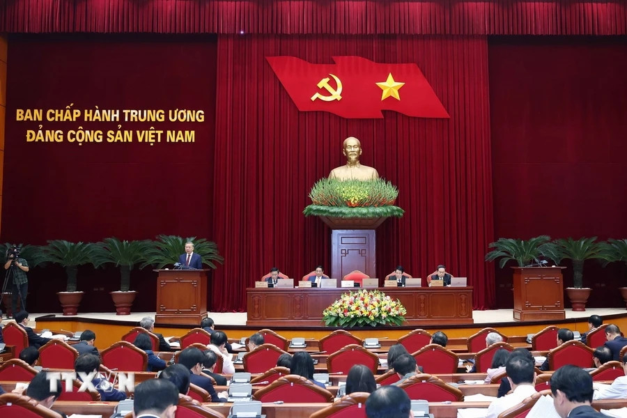 ‘Tránh bao biện, làm thay, hoặc tồn tại song trùng’