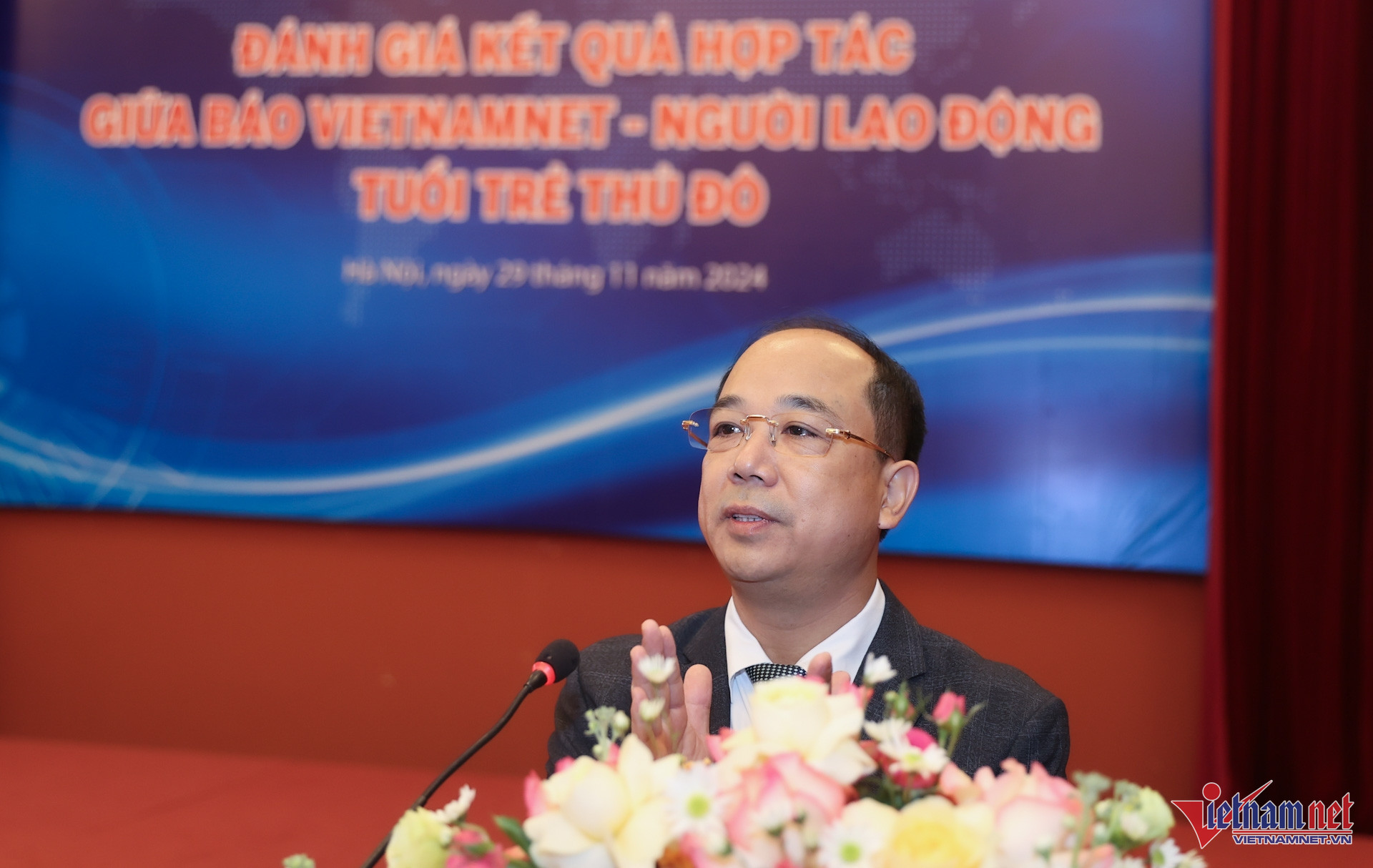 W-ong hung tbt tuoi tre thu do.jpg