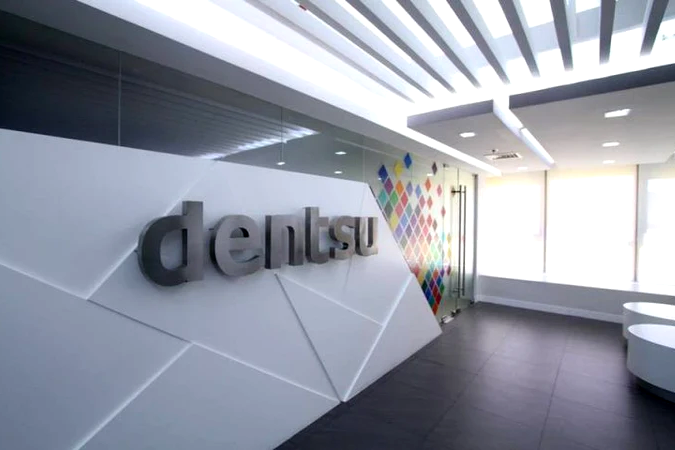 Xử phạt  Dentsu vì đặt sản phẩm quảng cáo vào kênh YouTube vi phạm pháp luật