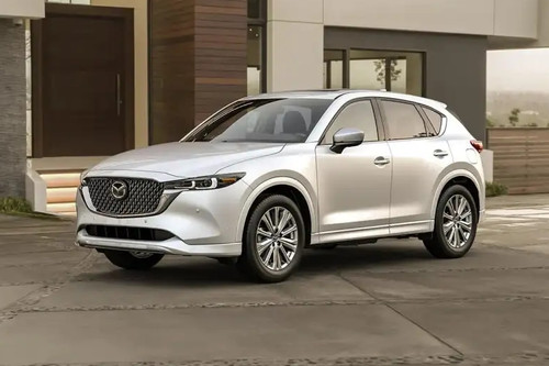 Mazda CX-5 bị tụt hạng trong danh sách xe SUV tốt nhất vì chậm đổi mới