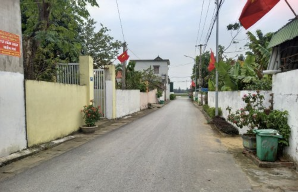 Diện mạo Đông Thành thay đổi khang trang nhờ công sức và sự đoàn kết của người dân trong thôn