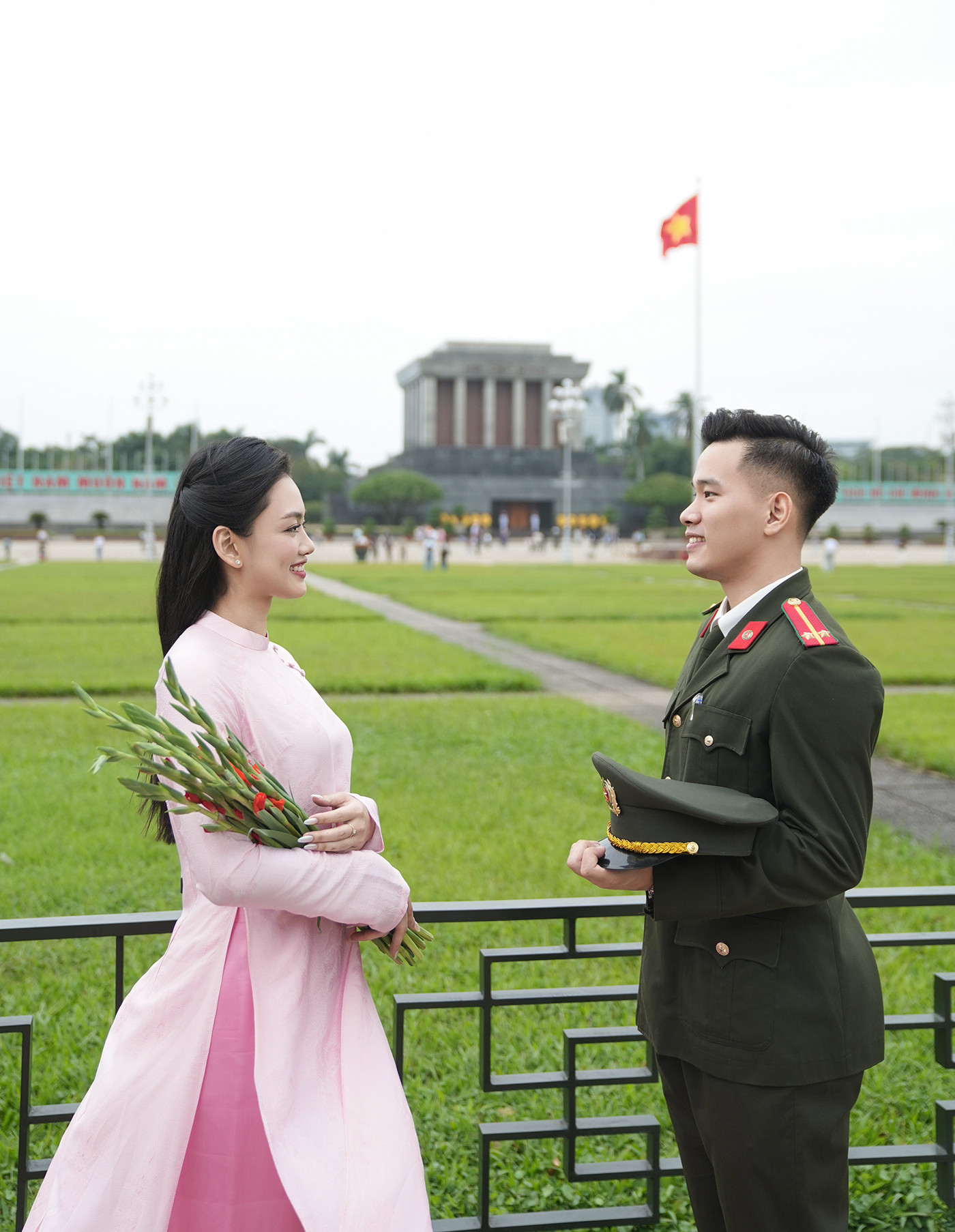 thu hoai anh cuoi 1.jpg