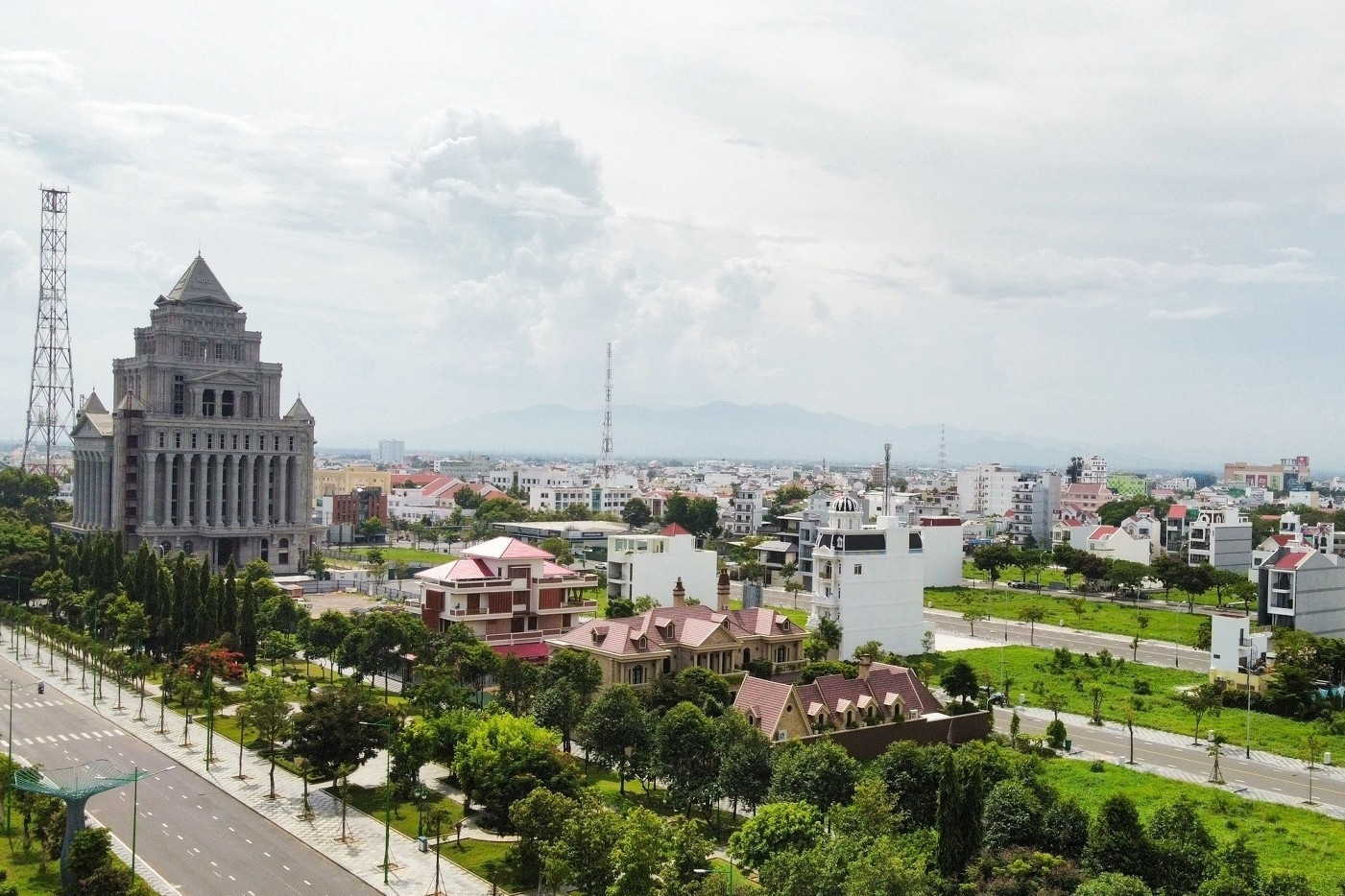 Hàng loạt cựu lãnh đạo tỉnh Bình Thuận bị đề nghị truy tố, kê biên tài sản