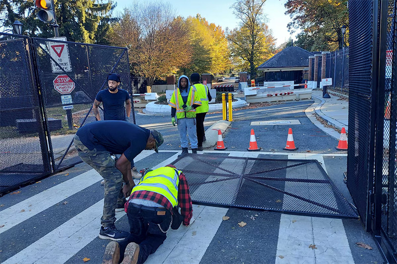 hang rao an ninh My WP 1.jpg