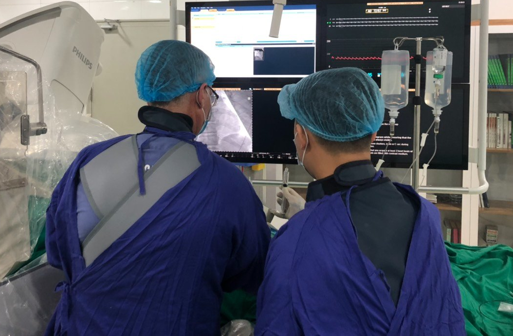 cap  cưu nhoi mau co tim.png