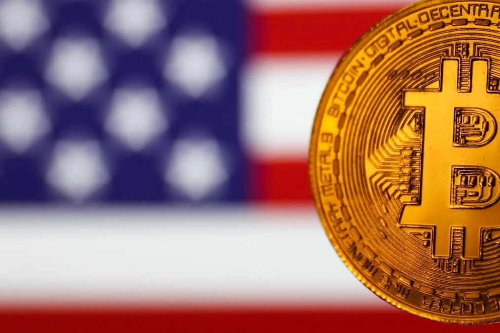 Tại sao Bitcoin vọt tăng chạm 75.000 USD khi ông Trump thắng cử Tổng thống Mỹ?