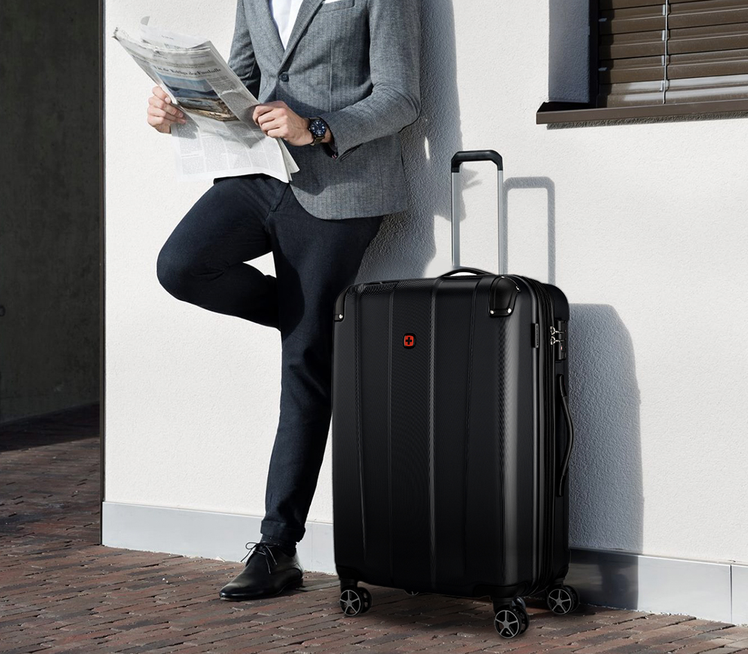 Experience Swiss style with travel accessories brand Wenger Vietnam.vn