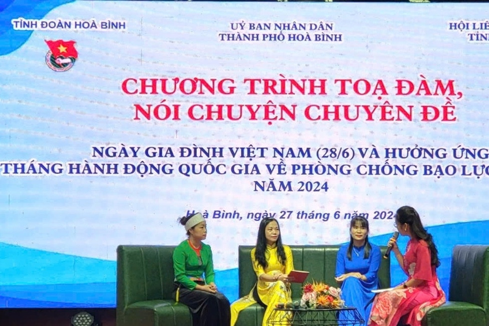 Hoà Bình: Thực hiện hiệu quả công tác xây dựng gia đình no ấm, hạnh phúc