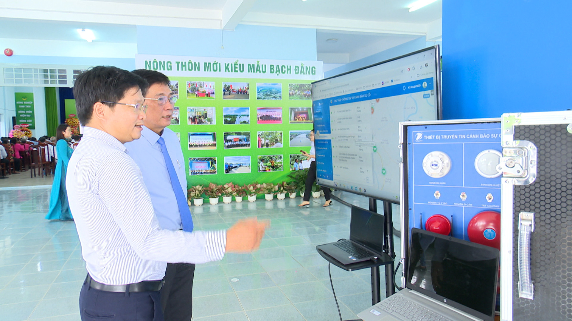 mô hình chuyển đổi số ở xã Bạch Đằng Bình Dương.jpg