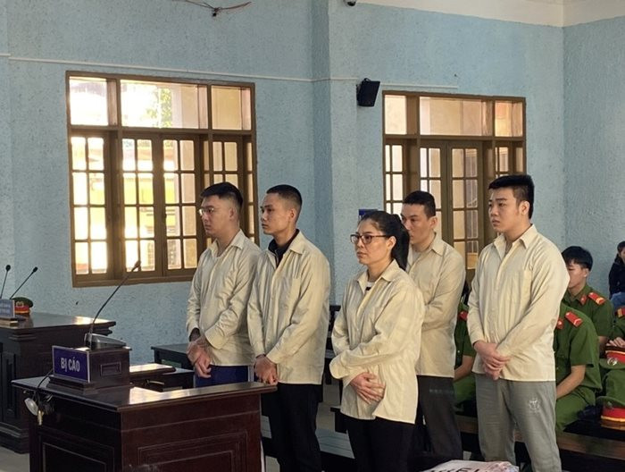 mua bán người 1.jpg