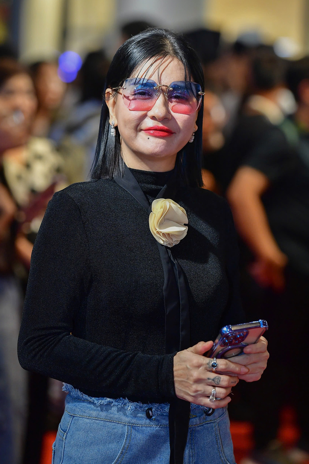 Cát Phượng tham dự lễ ra mắt phim Làm giàu có ma.jpg