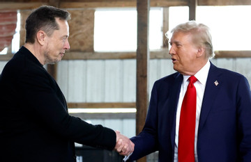 Elon Musk đã thay đổi gì trên mạng xã hội X để giúp Donald Trump đắc cử?