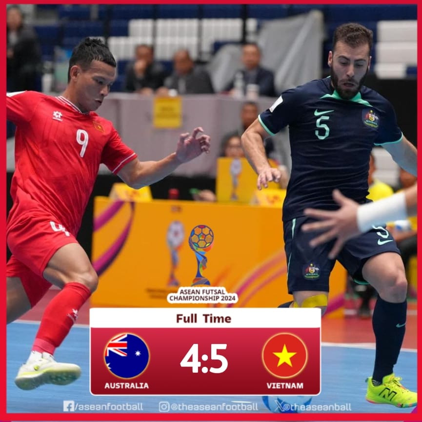 futsal viet nam vs uc.jpg