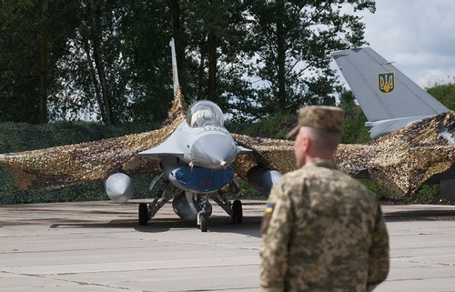 Mỹ lần đầu tiên cho phép nhà thầu quân sự tới Ukraine sửa chữa F-16 và Patriot