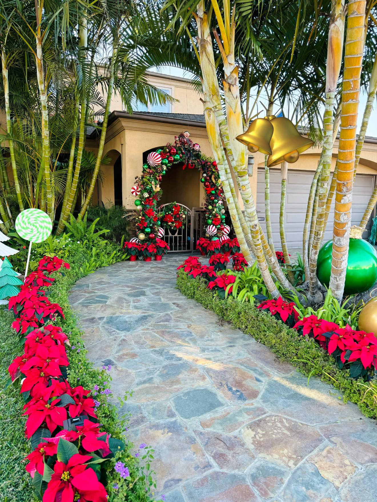 Nhà Dam Vinh Hung 5.jpg