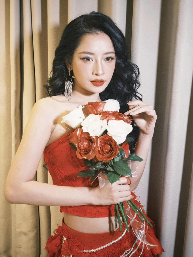 Thông tin Chi Pu nhận cát-xê 3 tỷ đồng ảnh 1