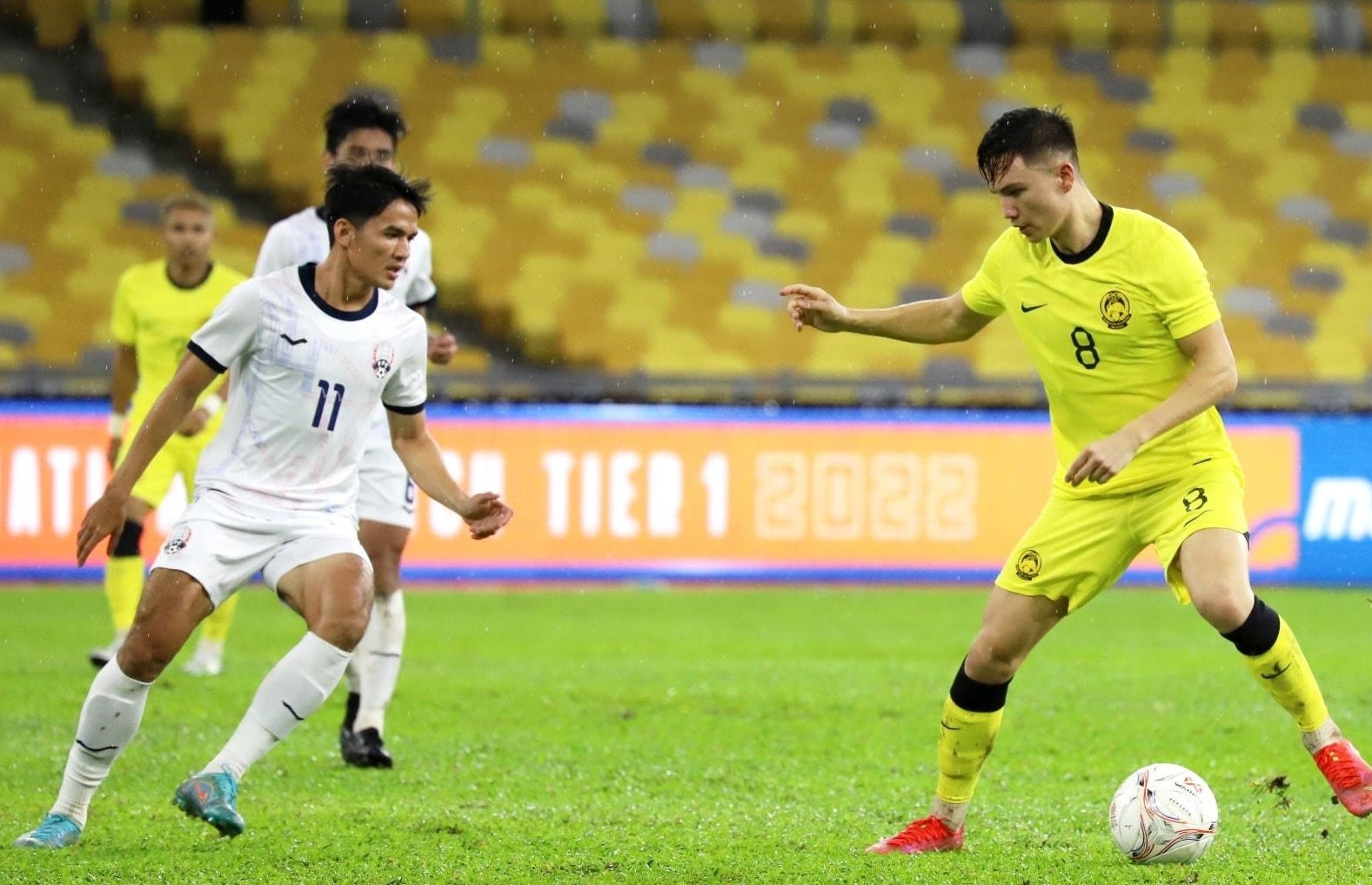 Lịch thi đấu bóng đá hôm nay 11/12: Sôi động AFF Cup, Cup C1